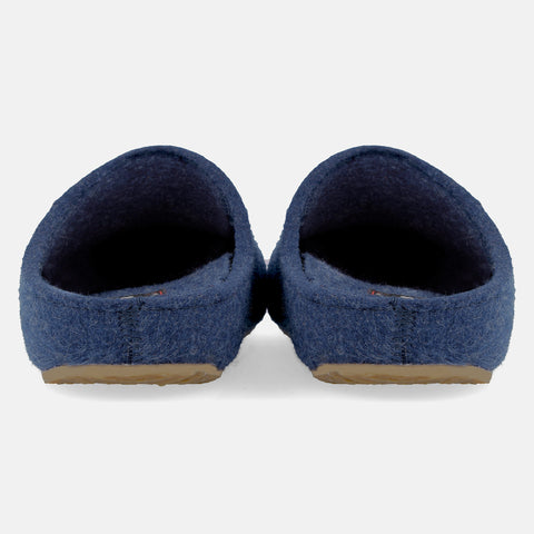 Haflinger Filzclog Michl in Blau (Jeans) aus Filz mit herausnehmbarem Fußbett Hinteransicht 