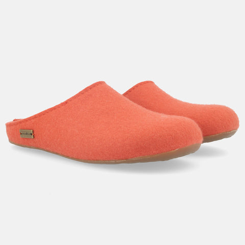 Haflinger Pantoffel Fundus in Zimt aus Filz mit Gummisohle Seitenansicht